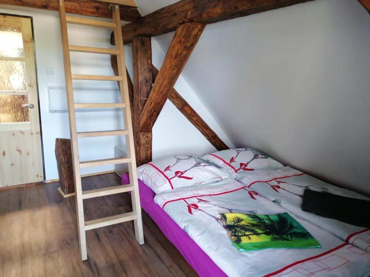 Fara Choustnikovo Hradiste Hotell Exteriör bild